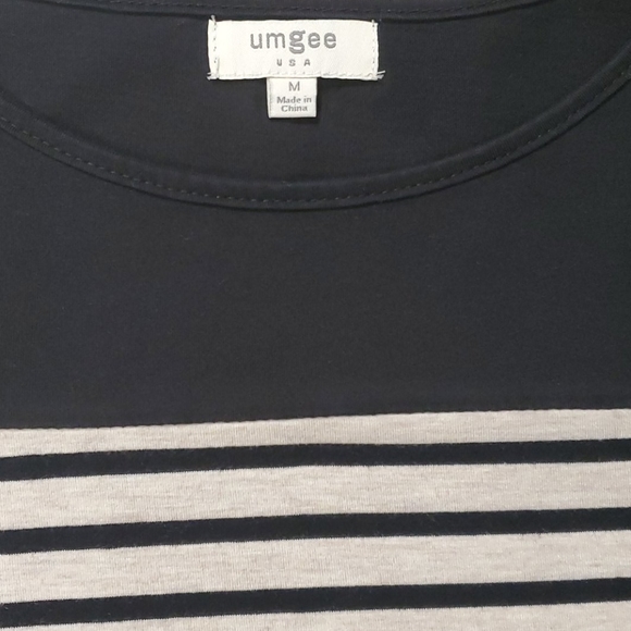 Umgee 3/4 sleeved top. Black and tan striped top - Picture 5 of 9